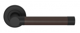 Ручка дверная TURNSTYLE DESIGNS BARREL STITCH IN RECESS LEATHER CHOCOLATE